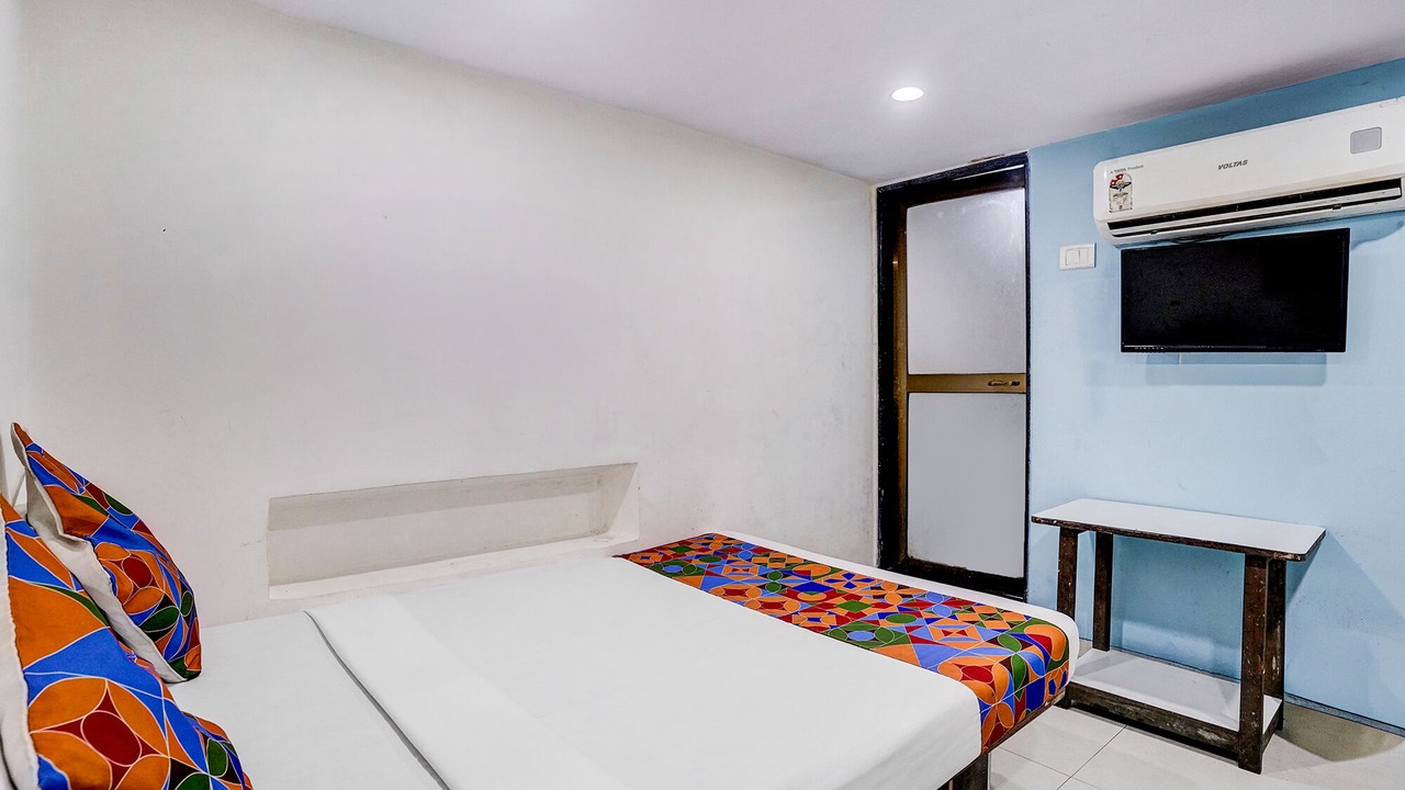 Photo of Bedroom in Bandra West