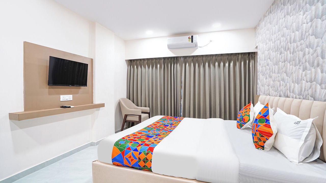 Photo of Bedroom in Kothrud