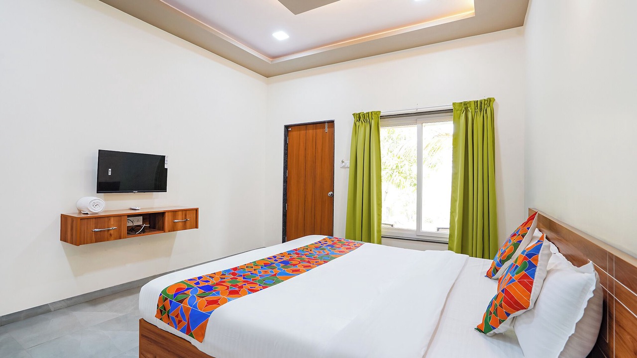 Photo of Bedroom in Tasgaon
