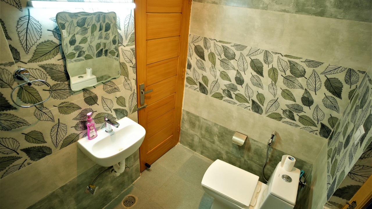 Photo of Bathroom in Manali