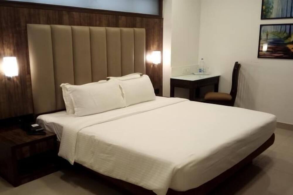 Photo of Bedroom in J B Nagar