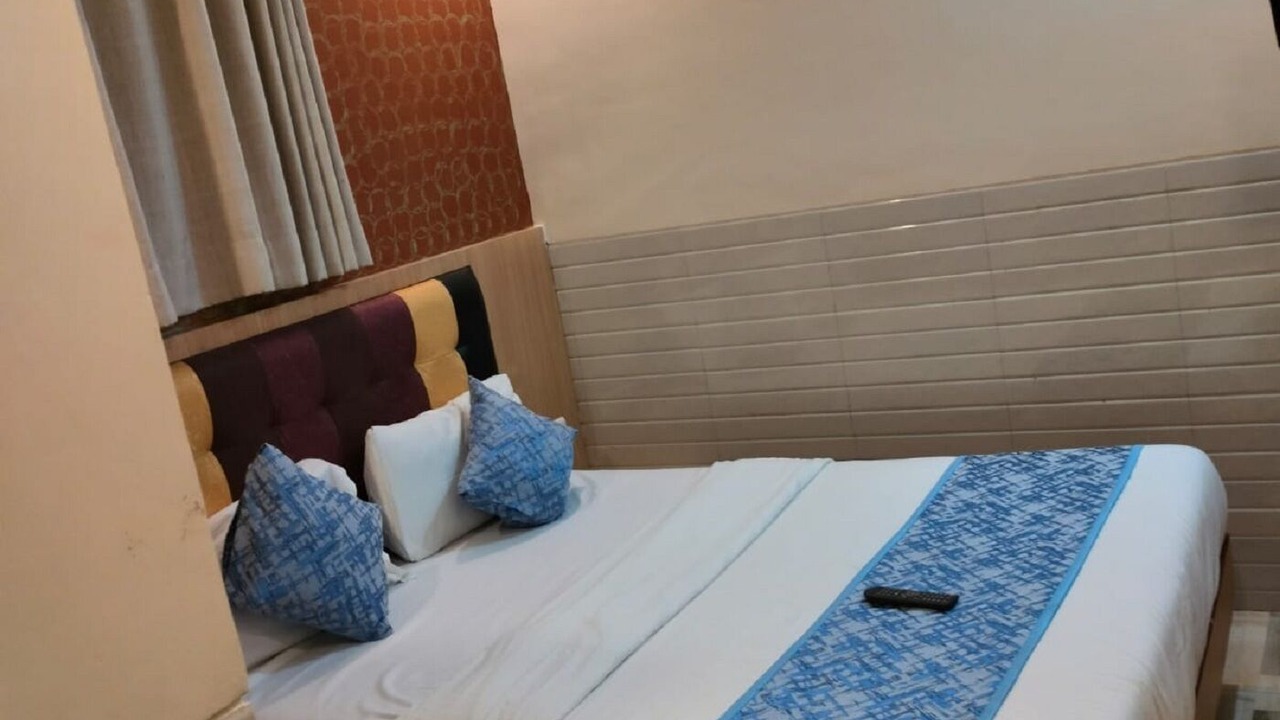 Photo of Bedroom in Kurla