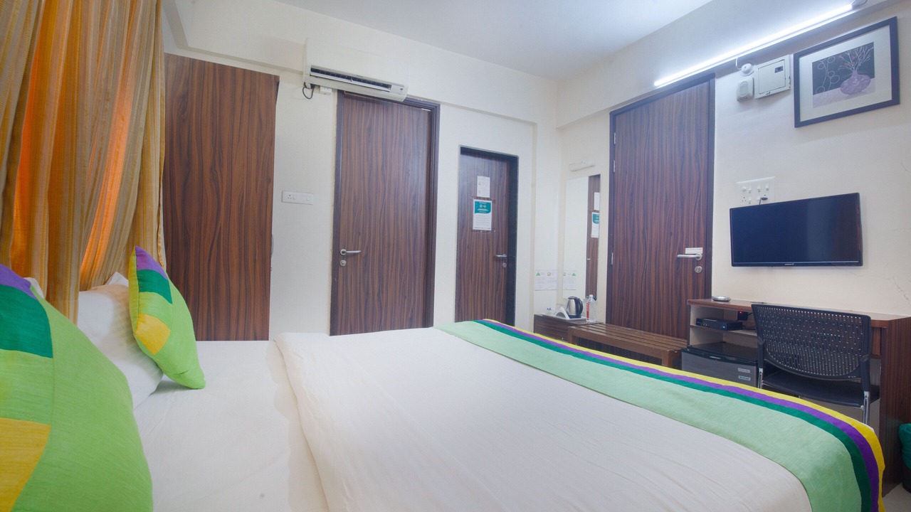 Photo of Bedroom in Hadapsar