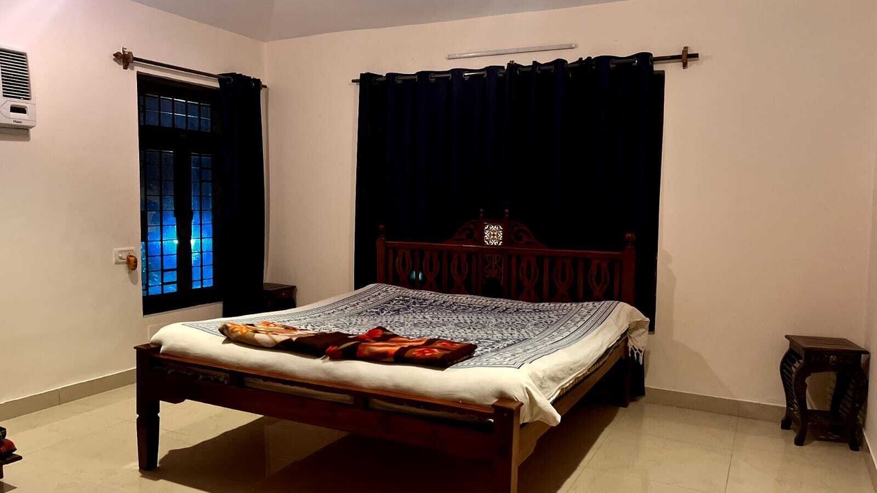 Photo of Bedroom in Lonavala