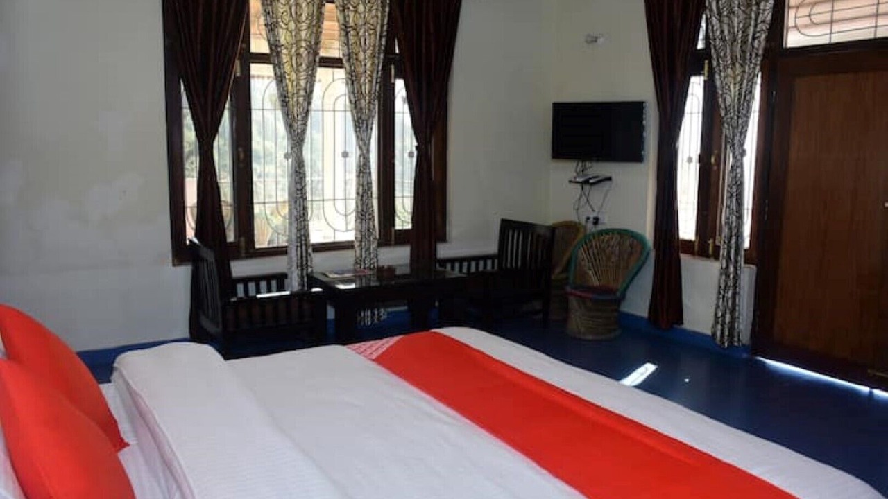 Photo of Bedroom in Bhimtal