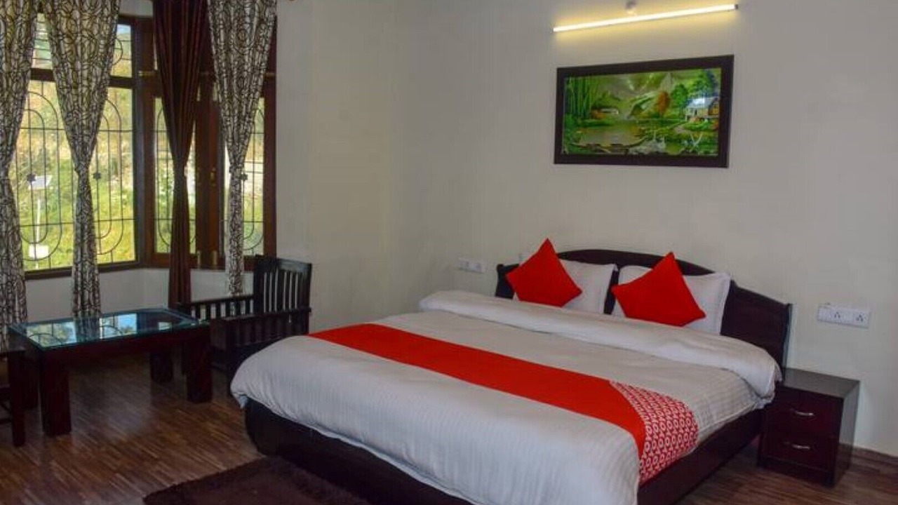 Photo of Bedroom in Bhimtal