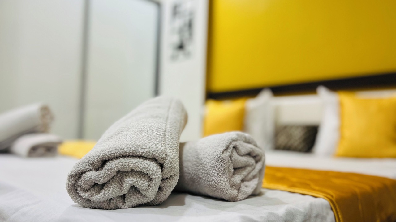 Photo of Bedroom in Rajkot