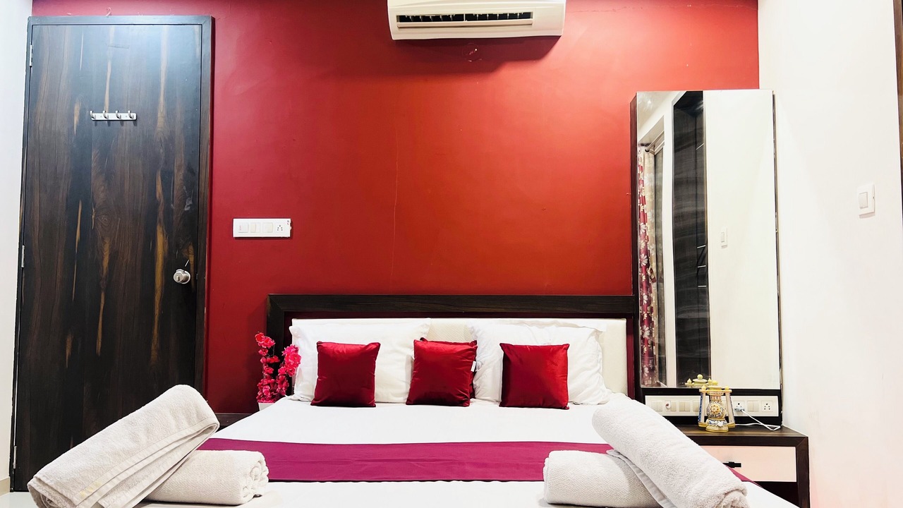 Photo of Bedroom in Rajkot