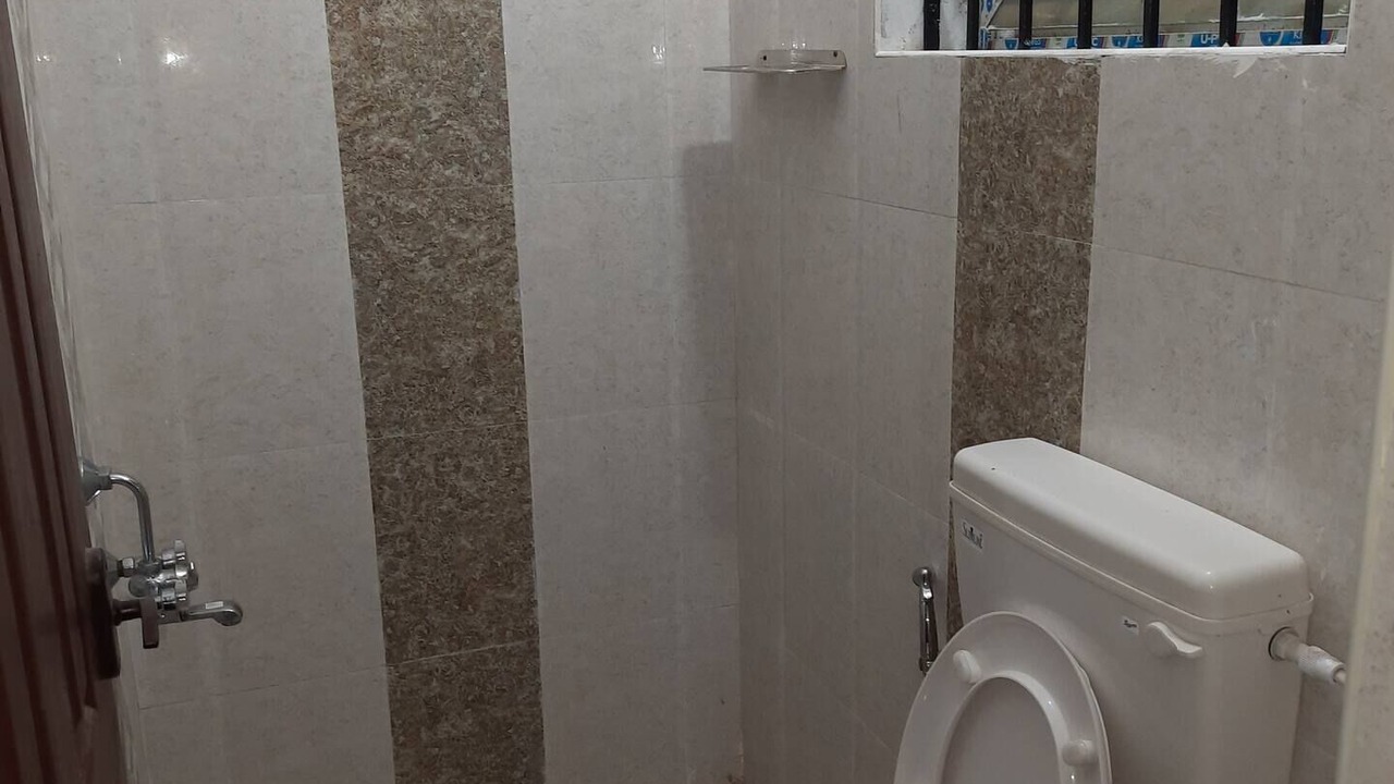 Photo of Bathroom in Kodaikanal