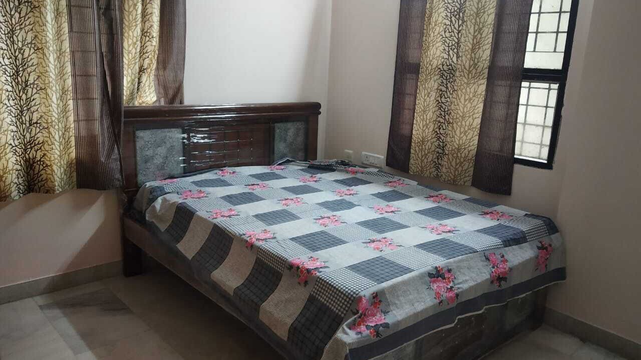 Photo of Bedroom in Yousufguda