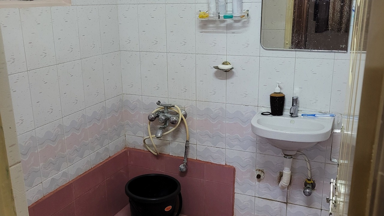 Photo of Bathroom in Yousufguda