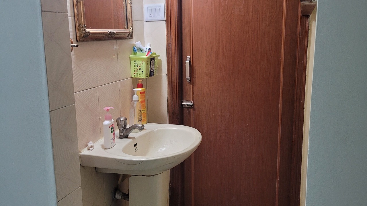 Photo of Bathroom in Yousufguda