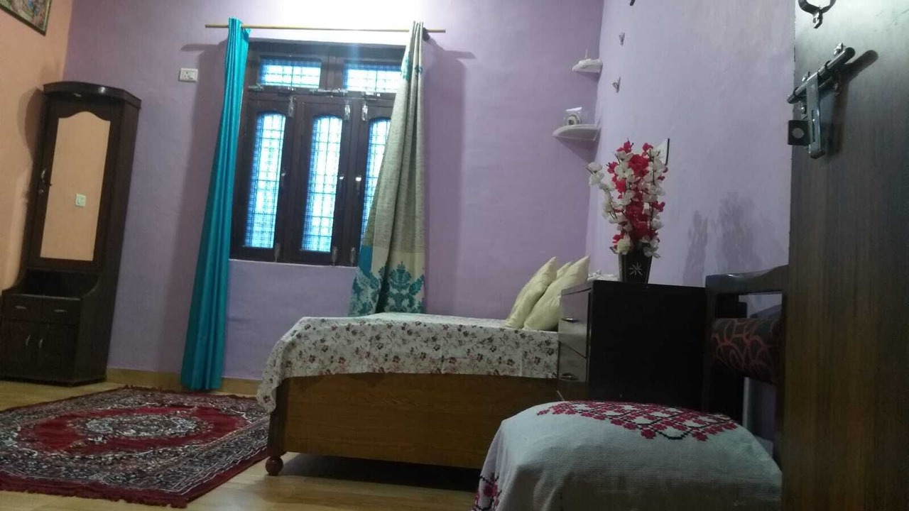 Photo of Bedroom in Bageshwar