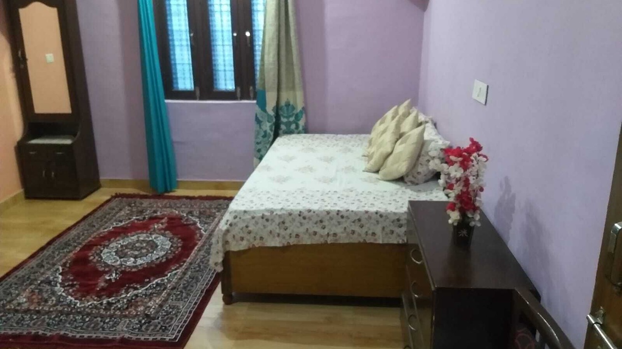 Photo of Bedroom in Bageshwar