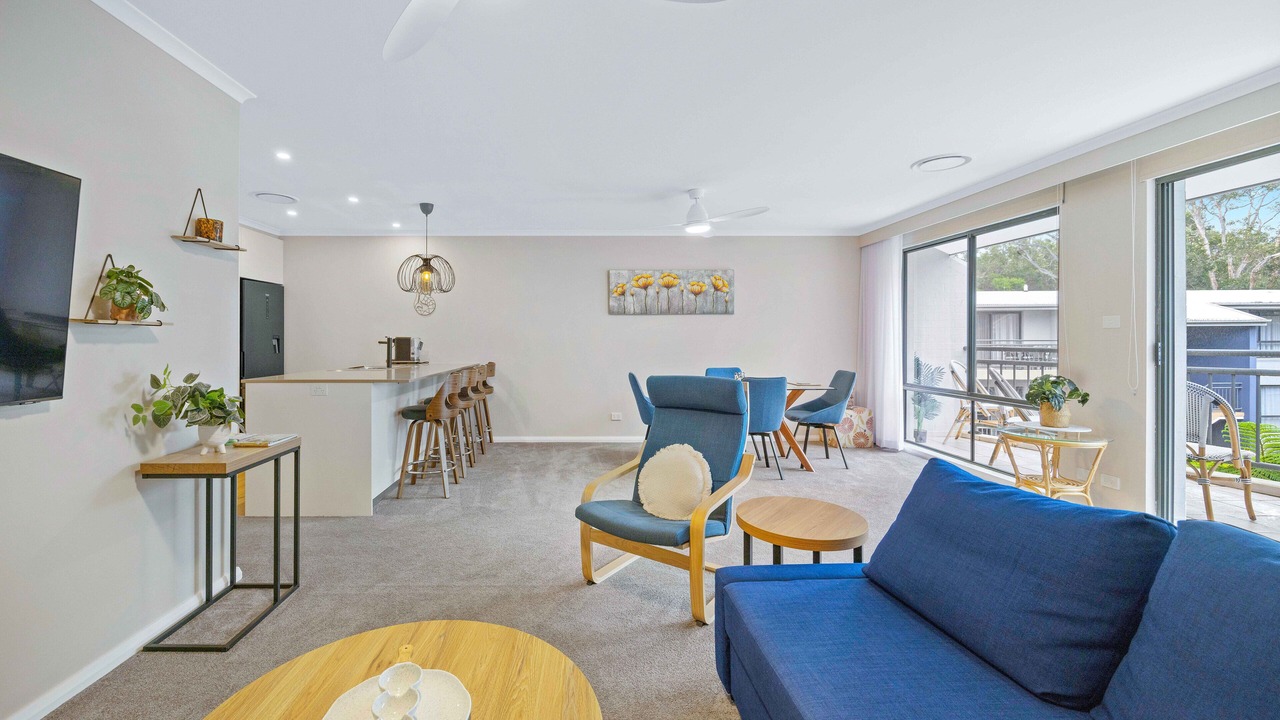 Photo of Livingroom in Flynns Beach