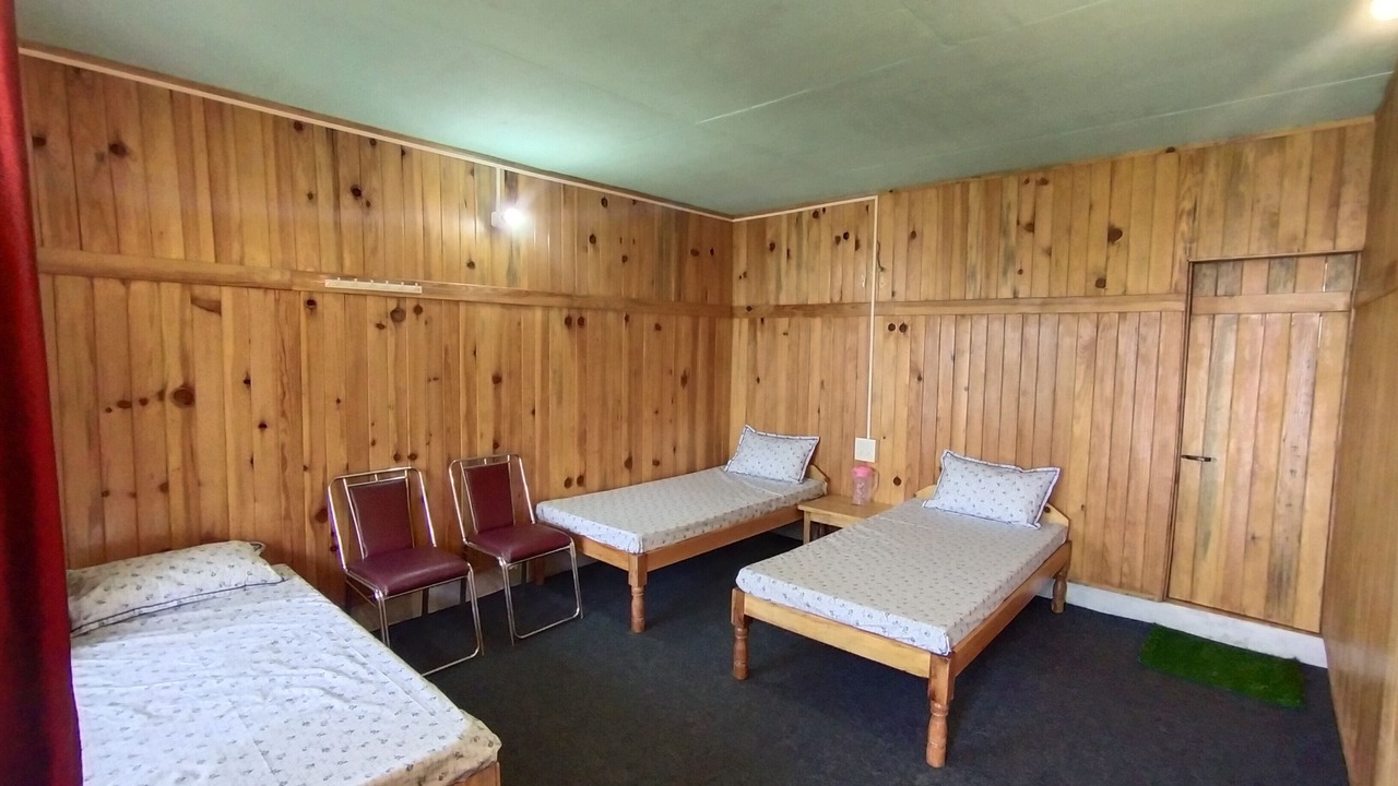 Photo of Bedroom in Jeolikote