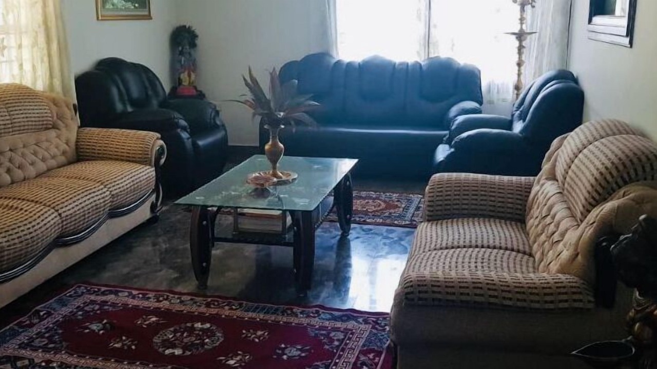Photo of Livingroom in Injambakkam