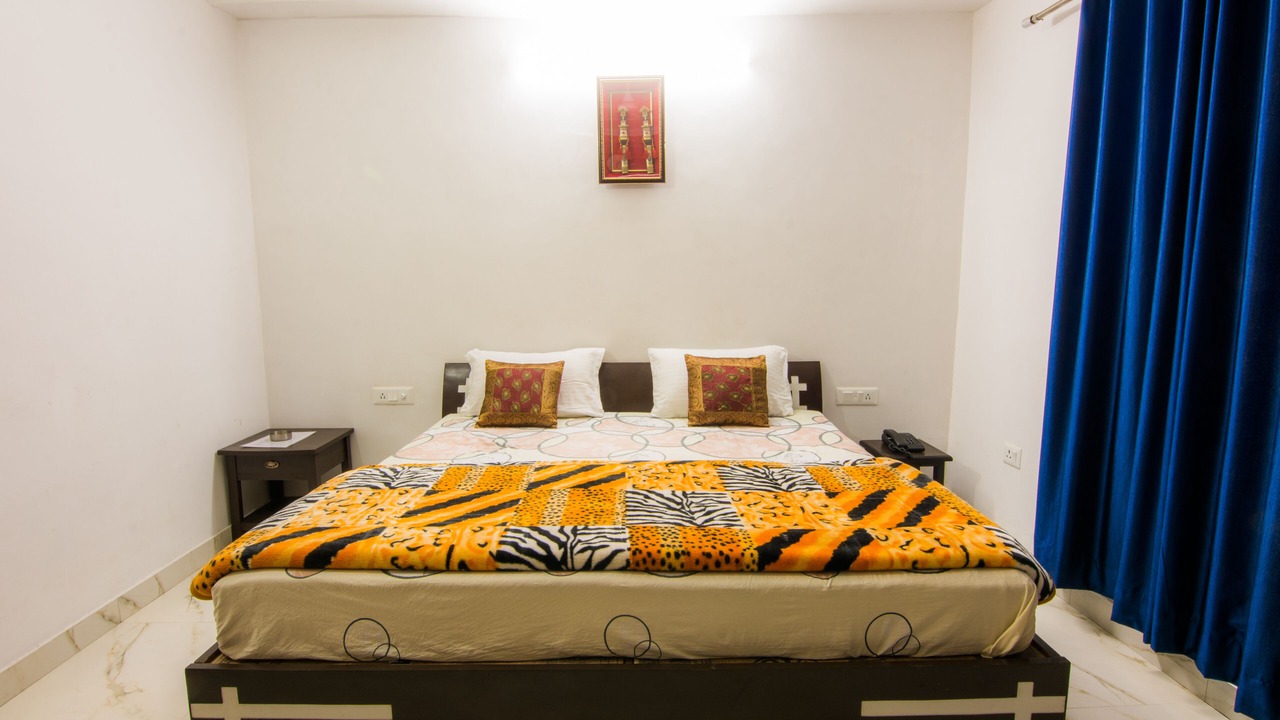 Photo of Bedroom in Naukuchiyatal
