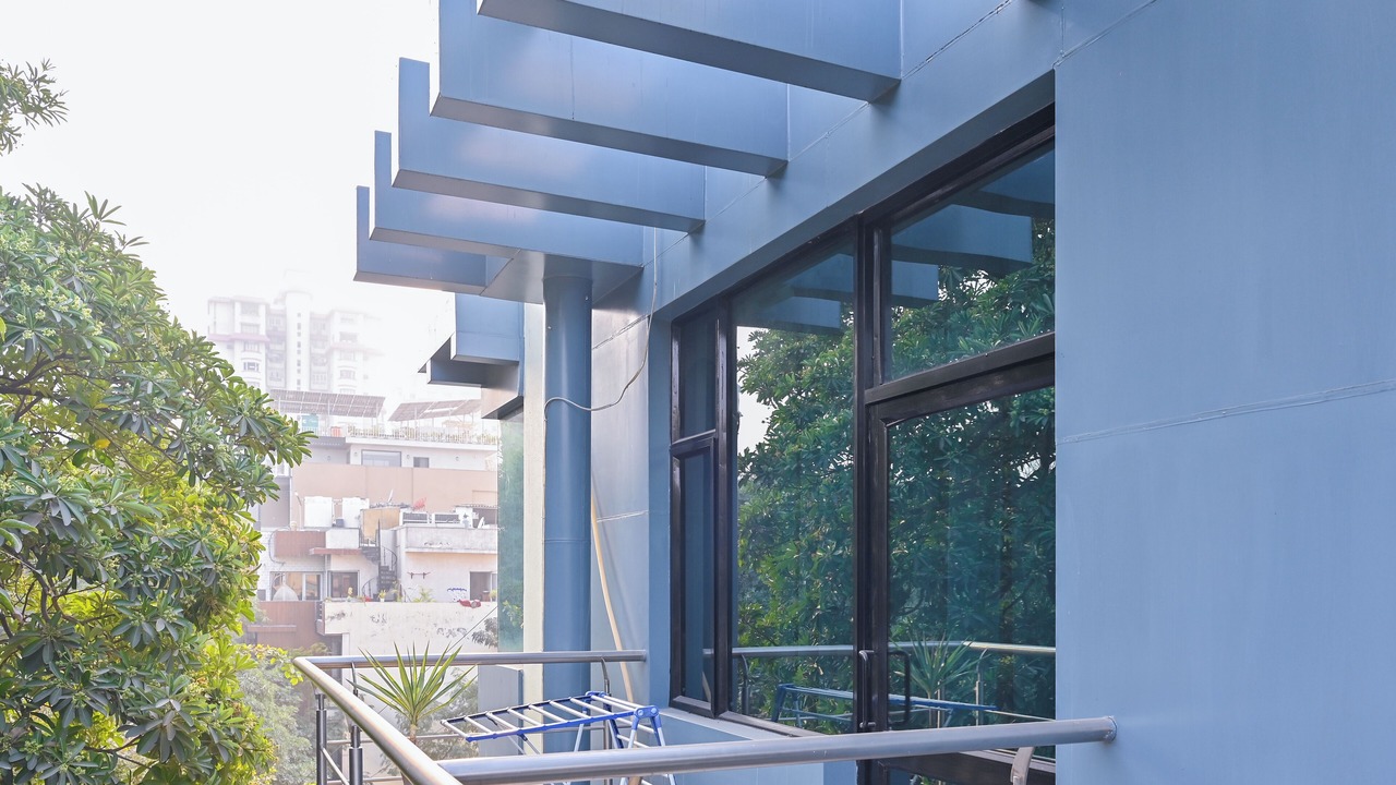 Photo of Patio Balcony in South City I