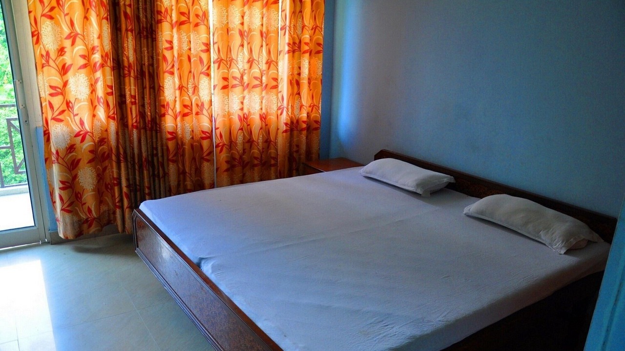 Photo of Bedroom in Tapovan