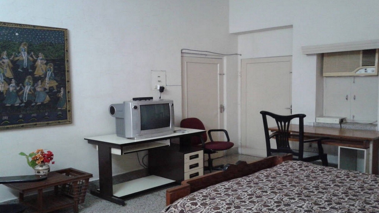 Photo of Bedroom in Adarsh Nagar