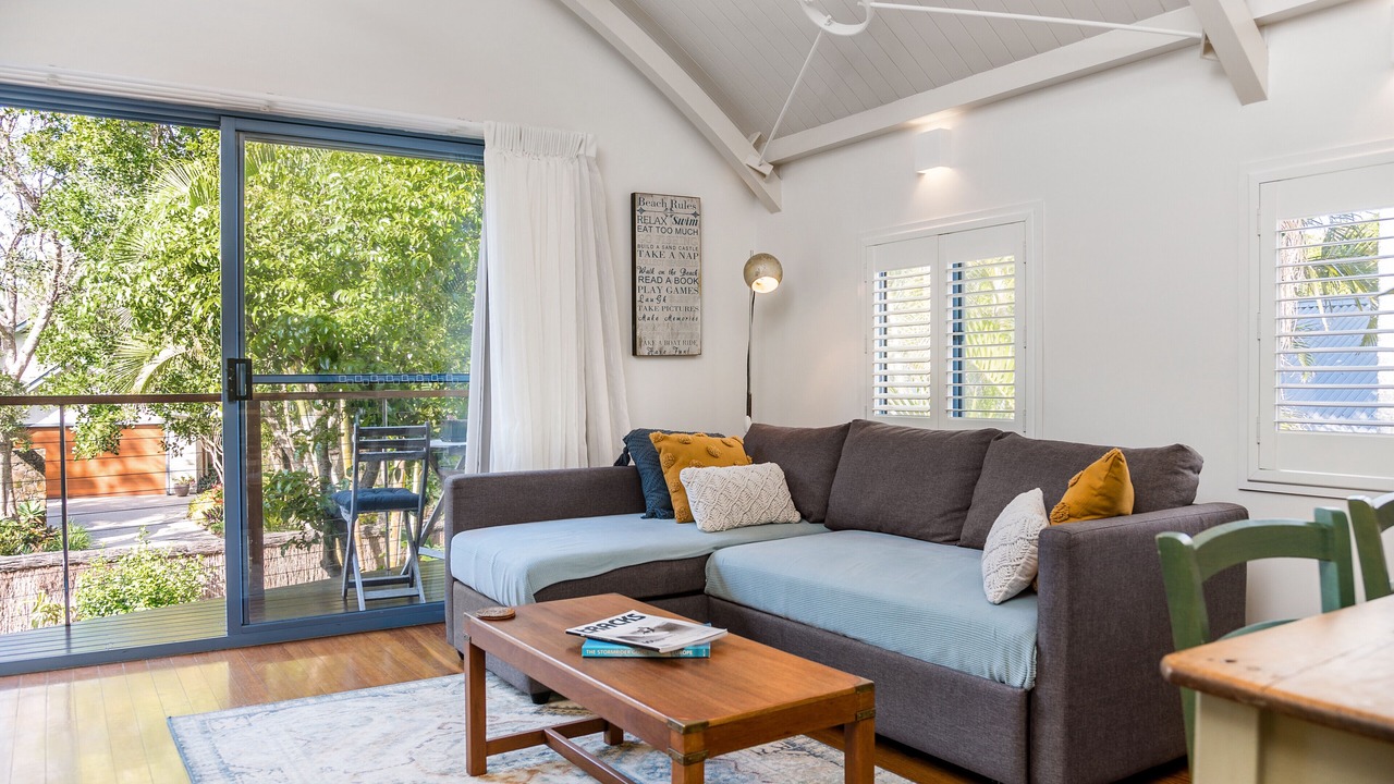 Photo of Livingroom in Suffolk Park
