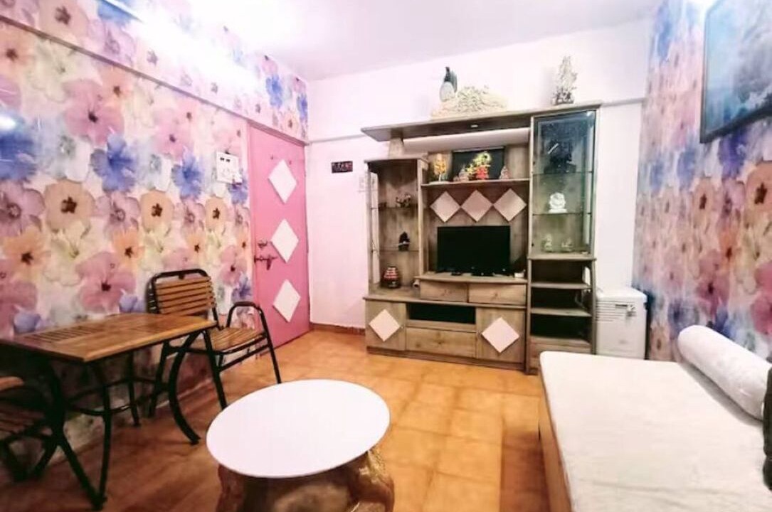 Photo of Livingroom in Malad West