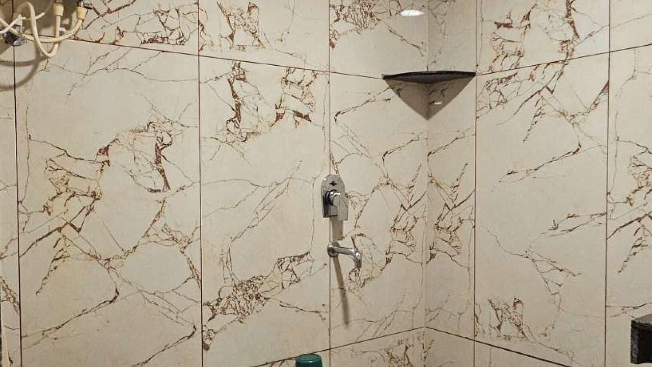 Photo of Bathroom in Murudeshwara