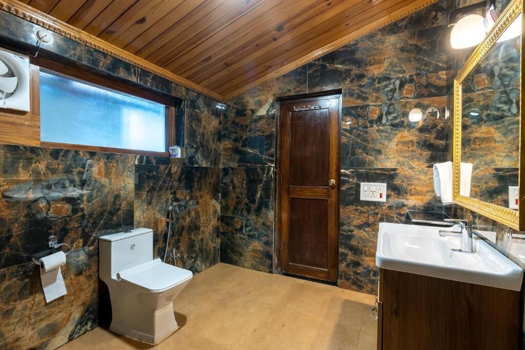 Photo of Bathroom in Nainital