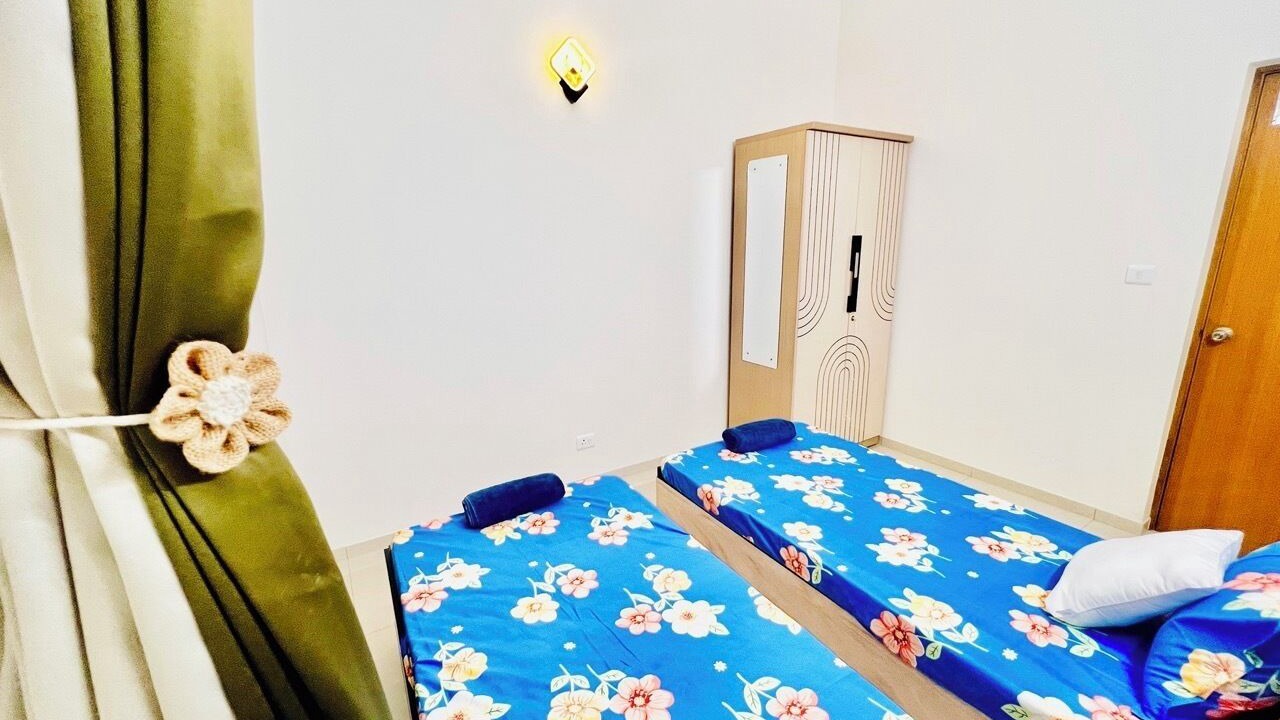 Photo of Bedroom in Gandhinagar