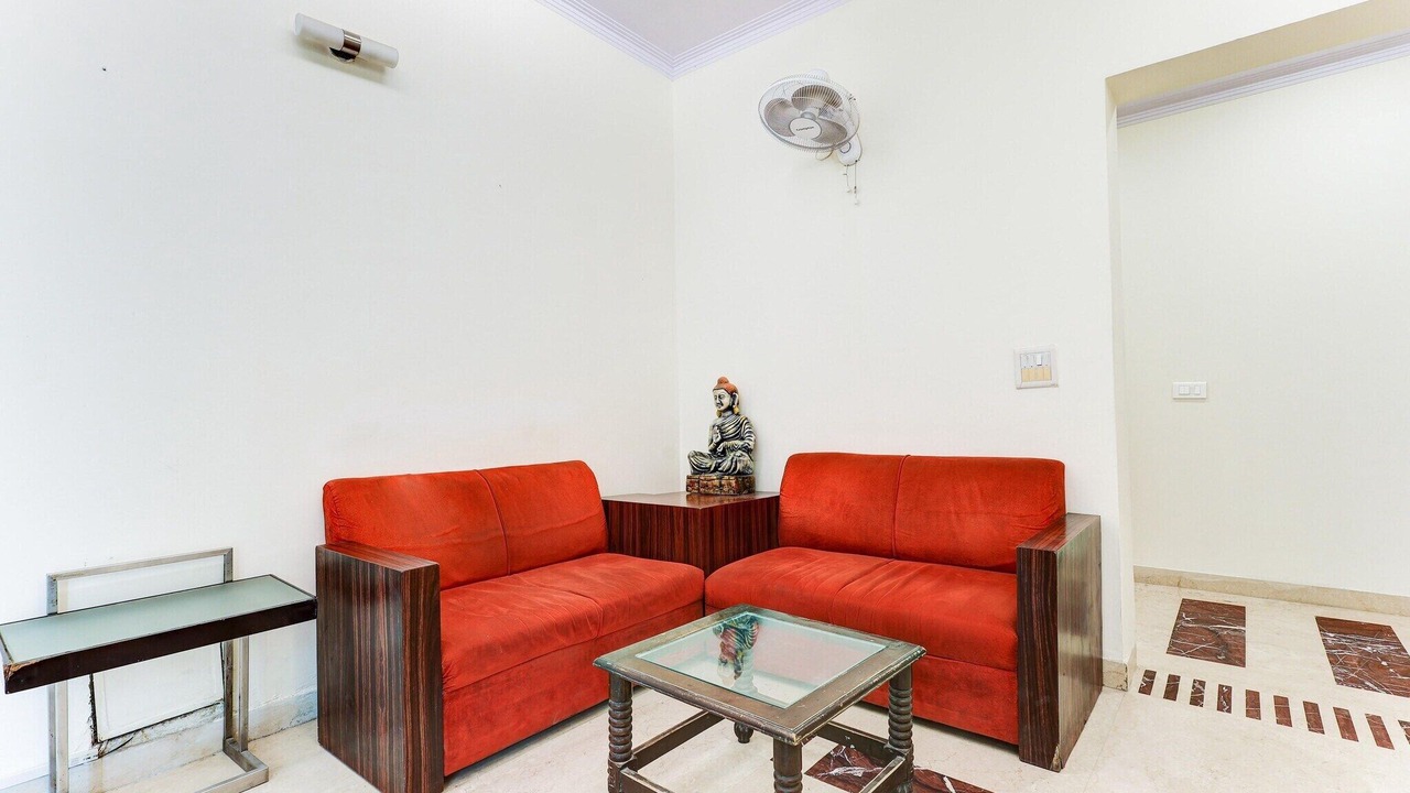 Photo of Livingroom in DLF City