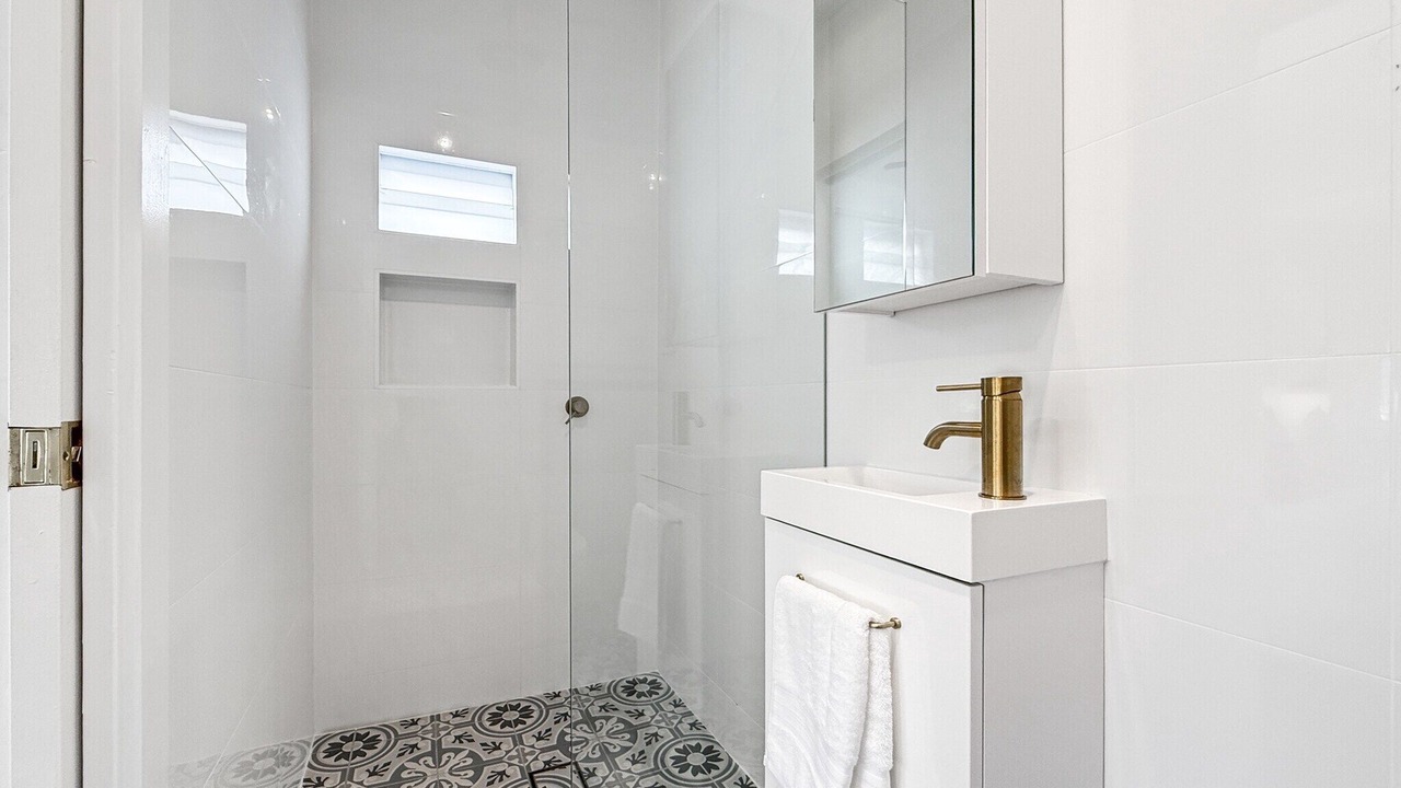 Photo of Bathroom in Mayfield