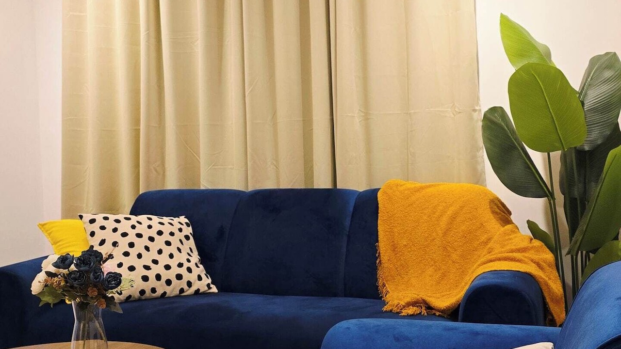 Photo of Livingroom in Thane West