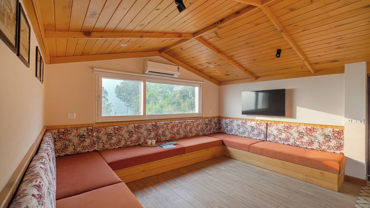 Photo of Livingroom in Kasauli