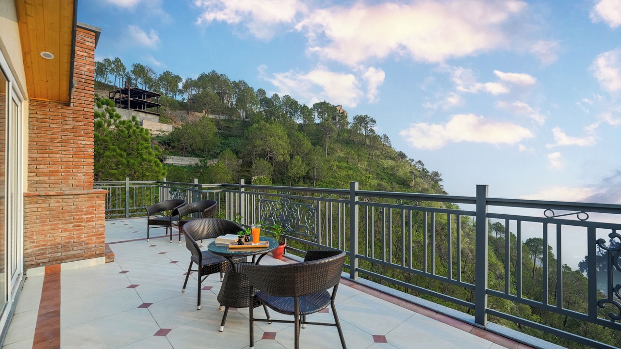 Photo of Patio Balcony in Kasauli