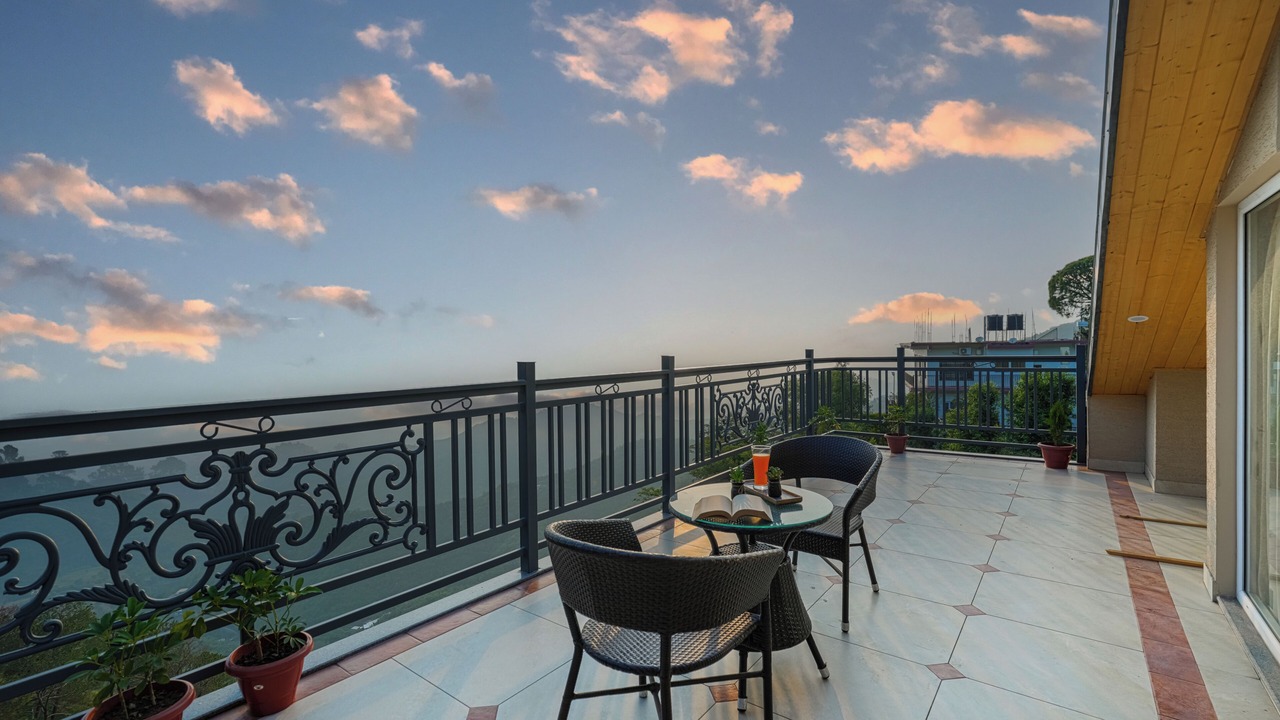 Photo of Patio Balcony in Kasauli