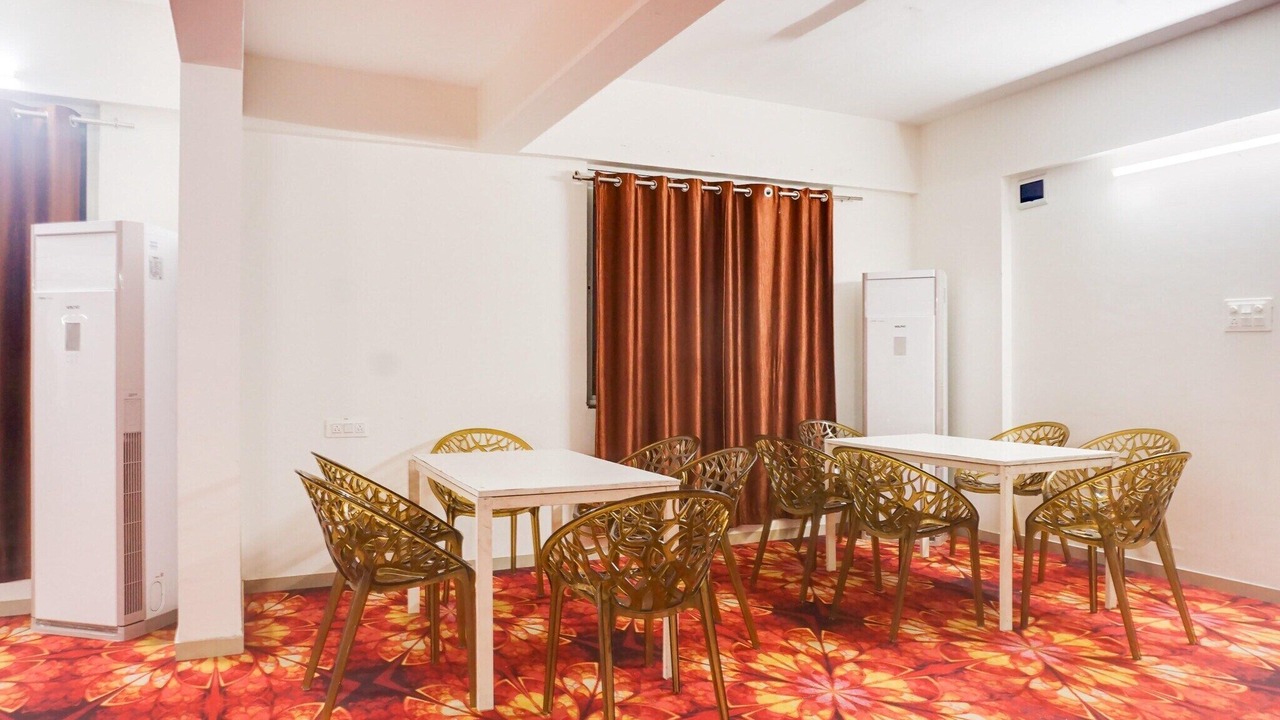 Photo of Livingroom in Pune