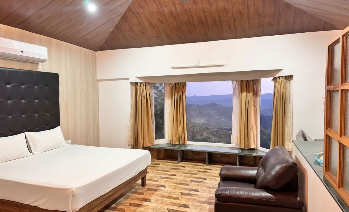 Photo of Bedroom in Lansdowne