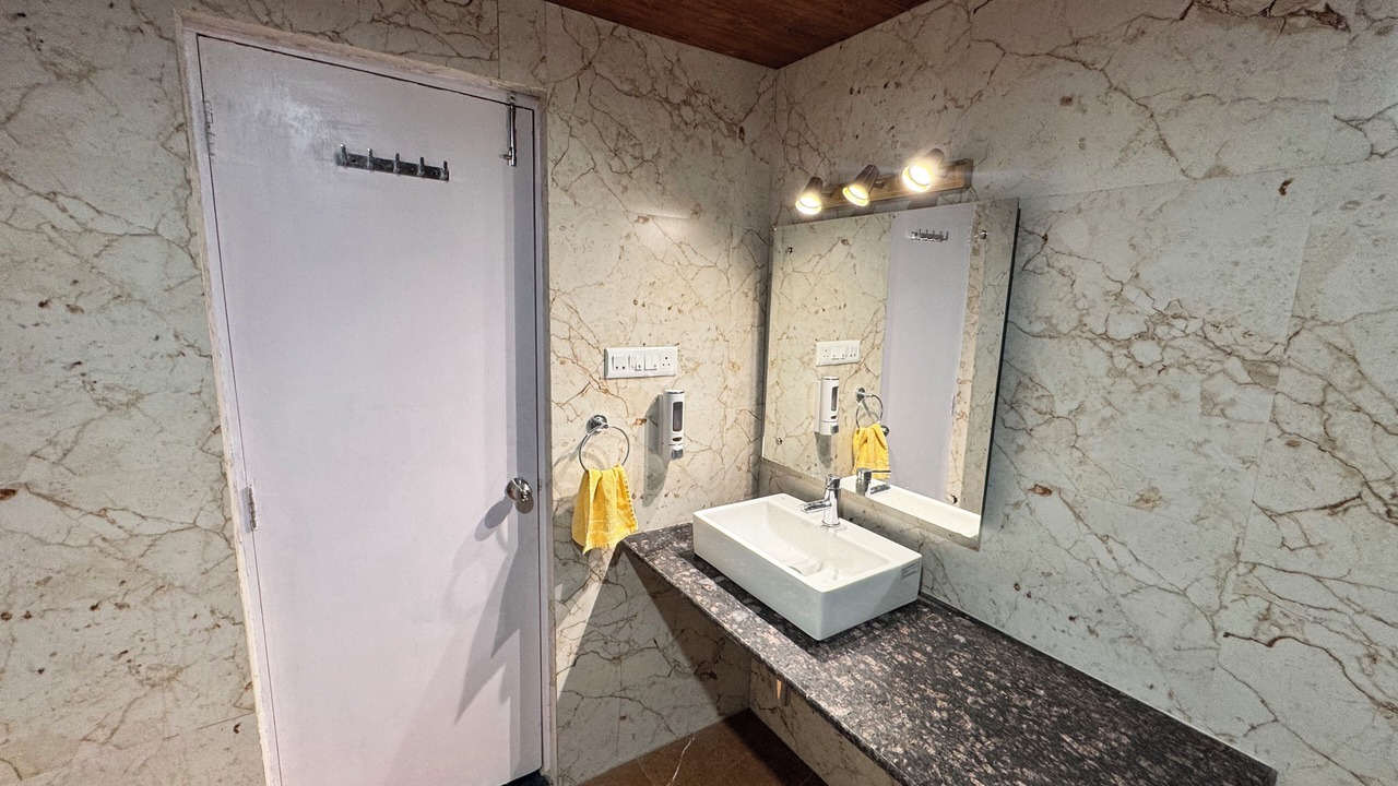 Photo of Bathroom in Lansdowne