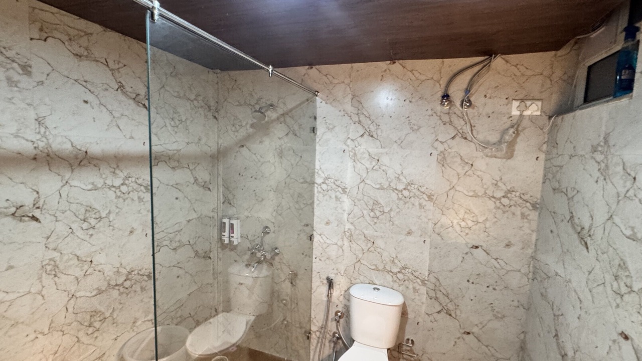 Photo of Bathroom in Lansdowne
