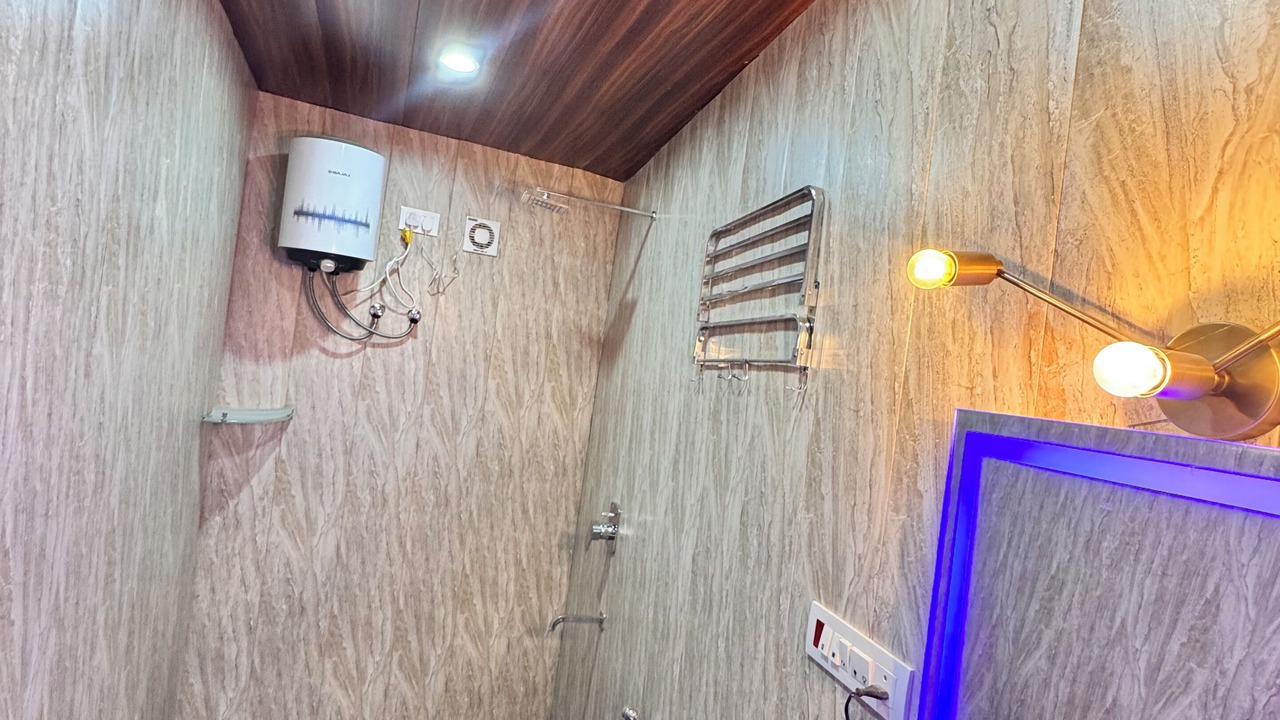 Photo of Bathroom in Lansdowne