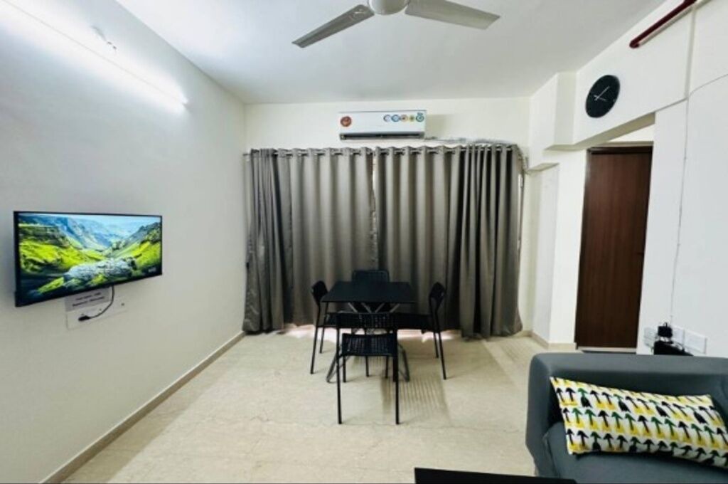 Photo of Livingroom in Malad East