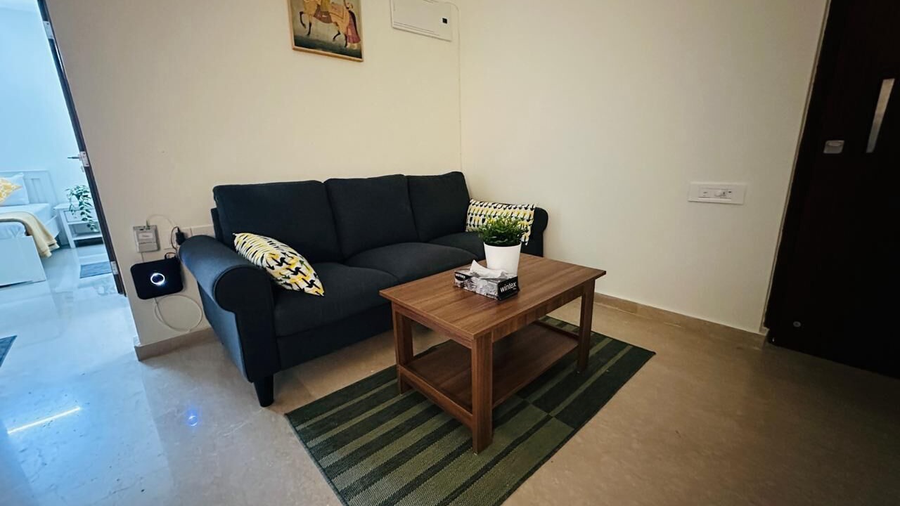 Photo of Livingroom in Malad East