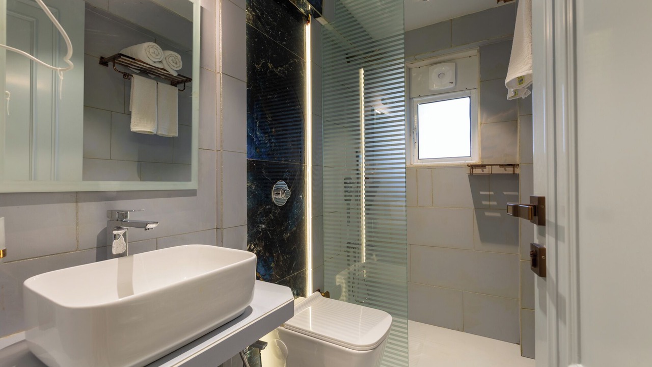 Photo of Bathroom in Mumbai