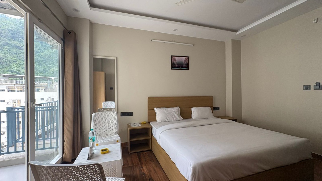 Photo of Bedroom in Haridwar