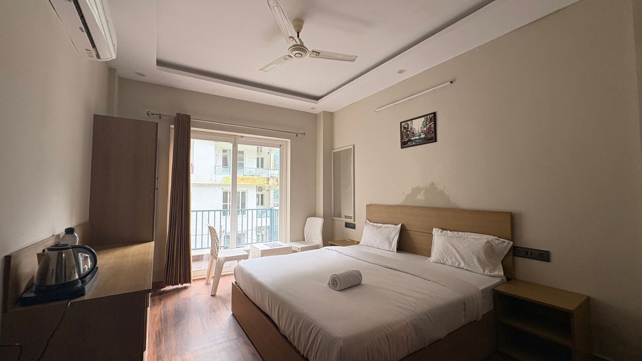 Photo of Bedroom in Haridwar