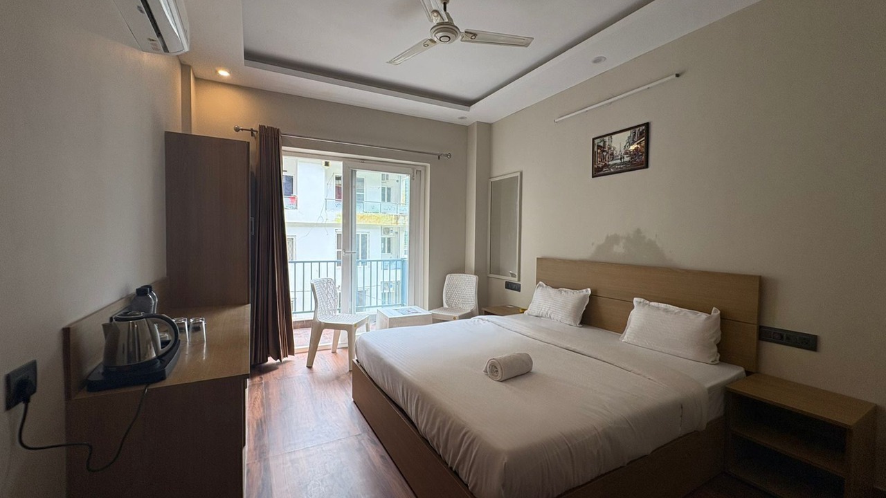 Photo of Bedroom in Haridwar