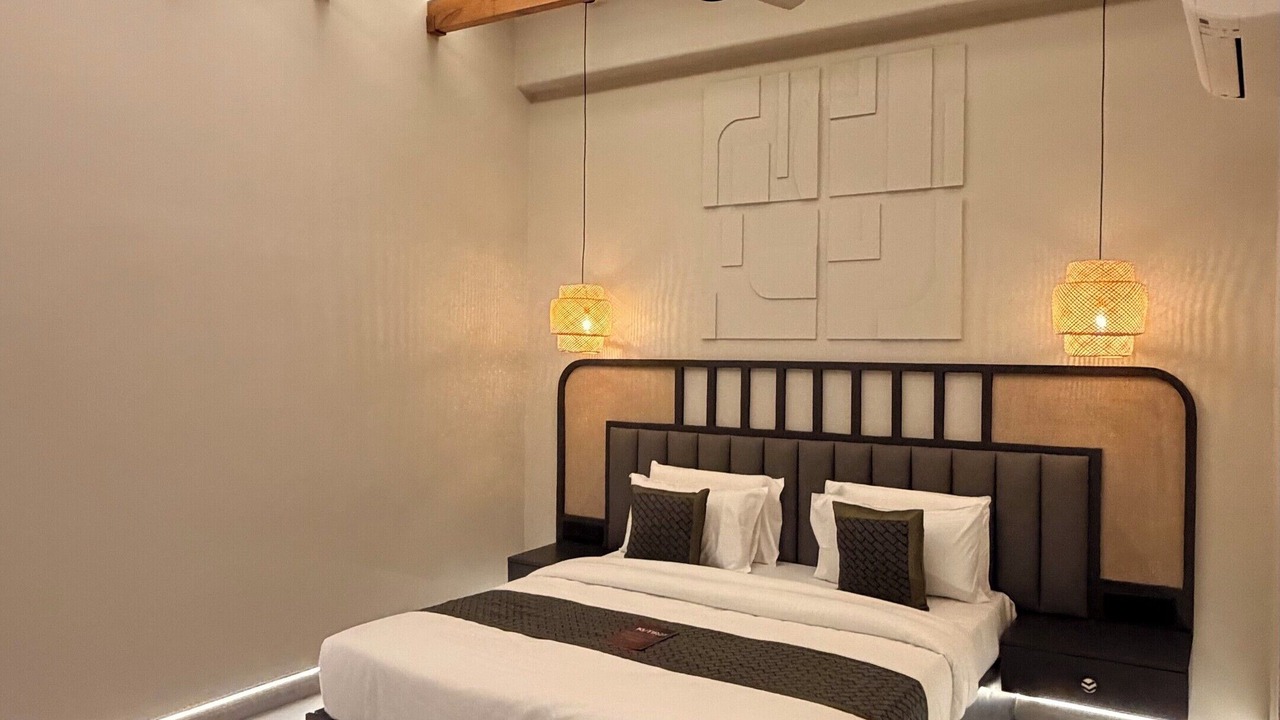 Photo of Bedroom in Taj Ganj