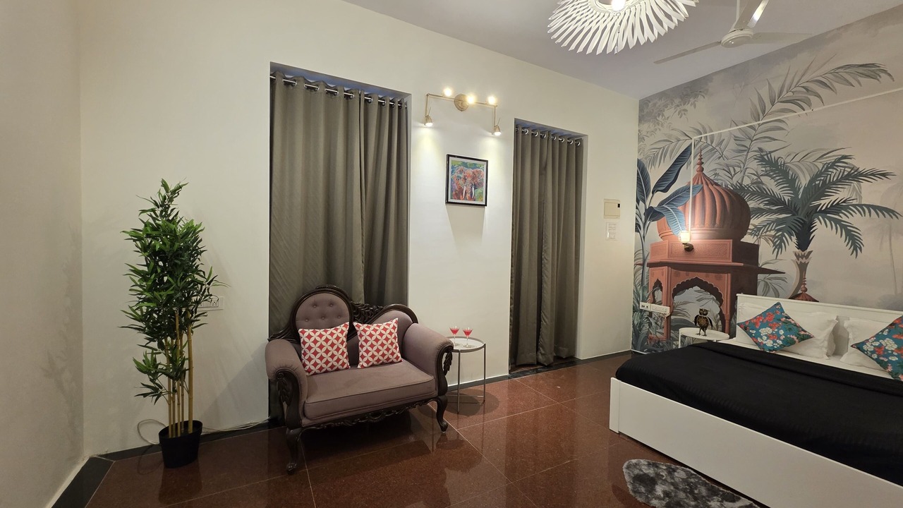 Photo of Bedroom in Malabar Hill