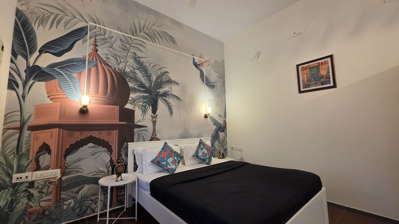 Photo of Bedroom in Malabar Hill